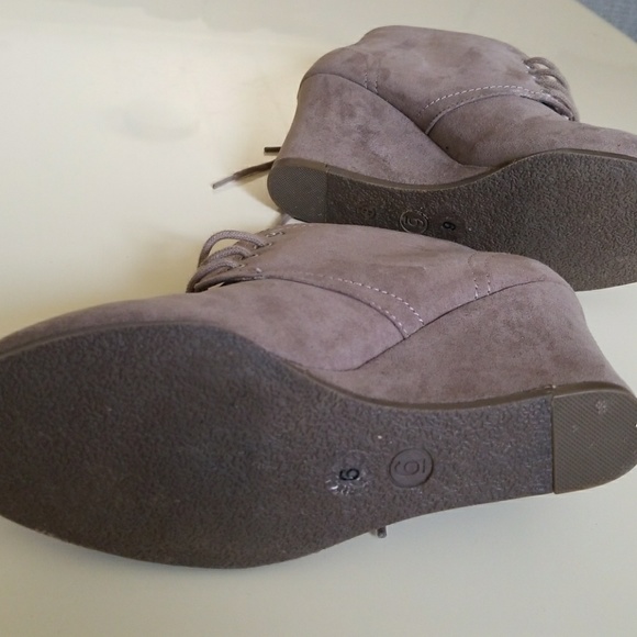 Boots size 6 - Picture 4 of 4